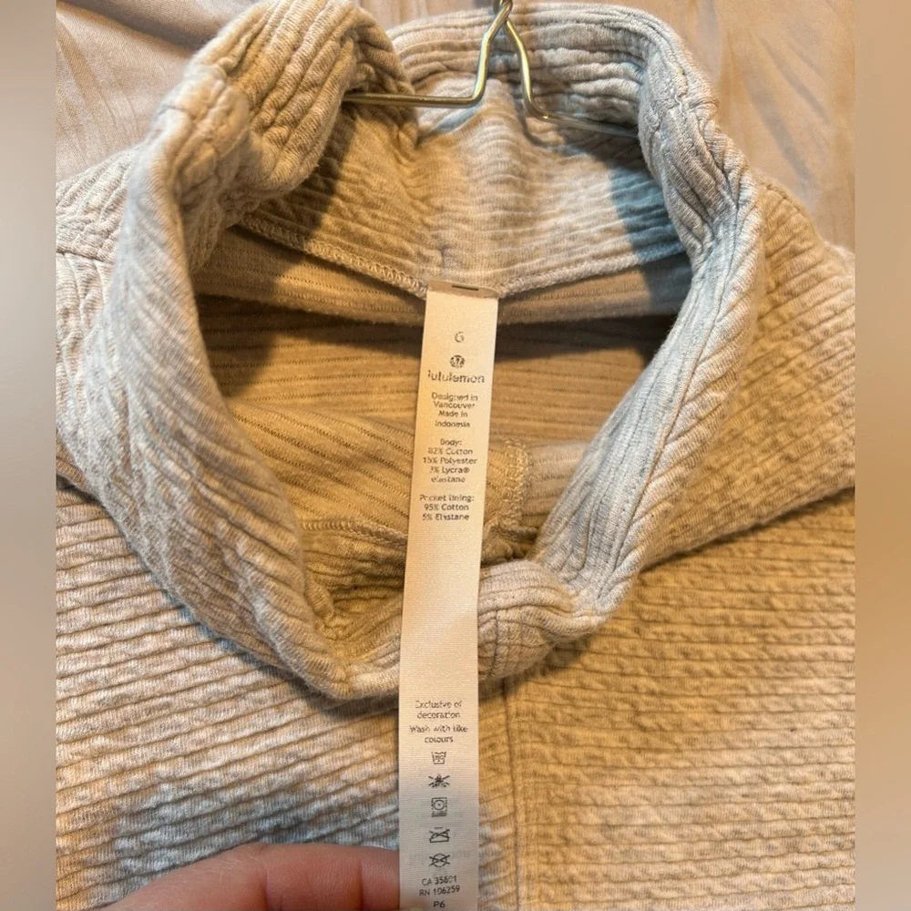Lululemon Call for Cozy Dress size 6 Sweaterdress Heathered Core Light Grey